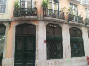 B in B Lisbon Downtown Suites
