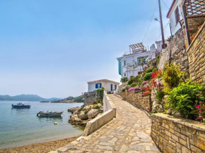 Eftopia Beachfront Studio
