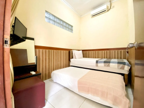 Surabaya Homey near RKZ (Syariah)