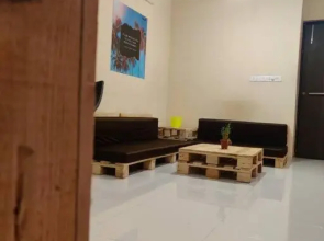 Spacious 1BHK @Thane, Free Wi-Fi, Free Parking.