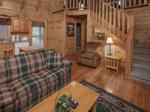 Love Nest by Eagles Ridge Resort