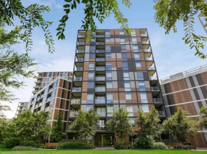 Brilliant Toorak Park Apartment GardenView FreeParking SmartTV