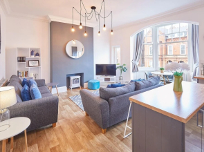 Host Stay The Lookout