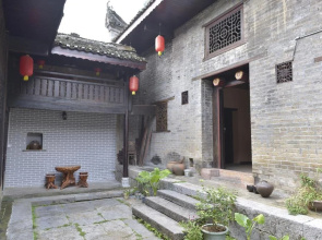 Da Zhai Men Inn
