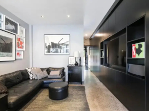 Spacious Modern Terrace House With Free Parking