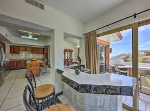 Luxe Cabo Retreat: Terrace w/ Stunning City Views!