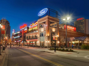 Hilton St. Louis at the Ballpark