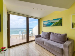 Beachfront Home Las Canteras 4 - Sea Views Terrace