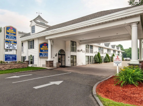 Best Western Plus The Inn at Hampton