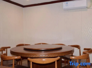 Urba Hotel (Yichun Wanda High Speed Railway Station)