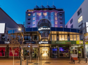 Oaks Wellington Hotel