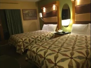 Greshams Lake View Motel