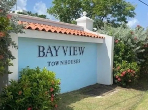 Bay View #7 - 3 bedroom, 3.5-bath waterfront townhouse in a gated community in Rodney Bay 3 Townhouse by RedAwning