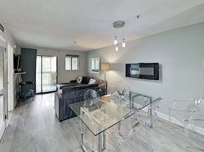 New Listing! Serene 2 Br W/ 3 Pools! 2 Bedroom Condo