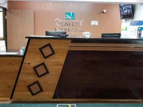 Allington Inn & Suites South Fork