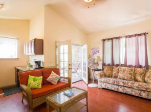 The Dolphin Cottage at Kehena Beach