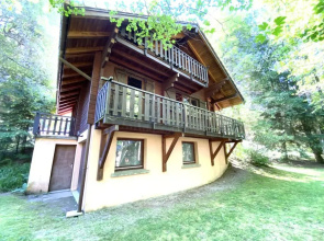 LE Renne Chalet en Bois au Calme Avec SPA Jacuzzi