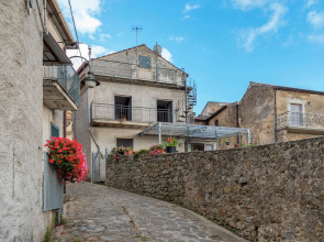 Peaceful Holiday Home in Perdifumo With Balcony
