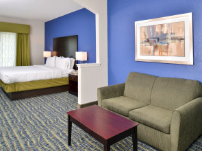 Holiday Inn Express Hotel & Suites San Antonio by IHG