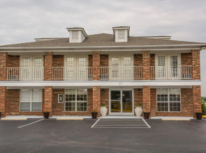 Richland Inn Lawrenceburg