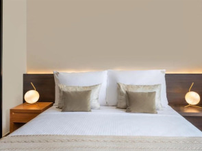 Отель Voco Dubai Monaco The Heart of Europe