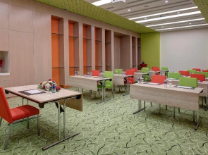 Al Khoory Atrium Hotel