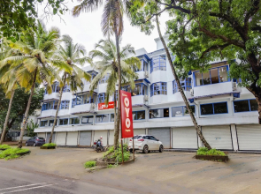 Oyo Flagship 39299 Aqualura