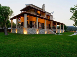Grand Villa Roubana