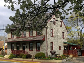 Country Hearth Bed & Breakfast