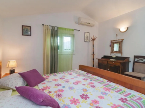 Awesome Home in Podaspilje With Wifi and 3 Bedrooms