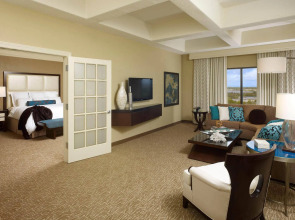 Renaissance Orlando at SeaWorld