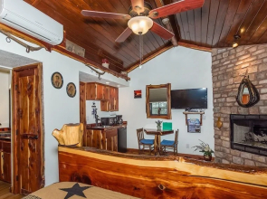 Cedar Bliss And Star S Studio Bedroom Cabin by Redawning