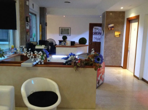 Old Milano House - Hostel