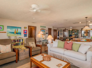 Beach Barracks by Oak Island Accommodations