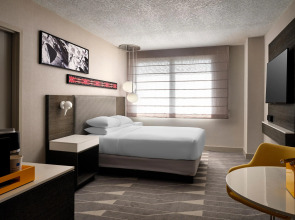 Hyatt Regency Los Angeles International Airport