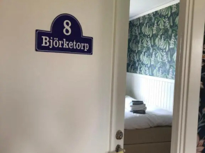 Bjälbo Gästhus B&B