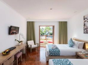 Blu-Zea Resort by Double-Six