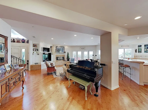 New Listing! Hillside Beach House w/ Ocean Views home