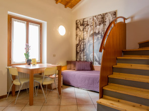 Giardino Giusti House & Court