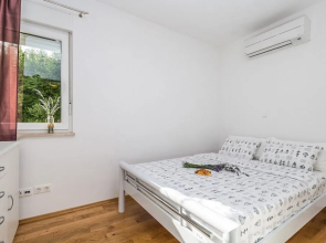 Villa Angeli 682