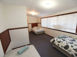 Macquarie Cottage