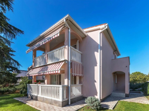 Awesome Apartment in Vodnjan With 1 Bedrooms and Wifi