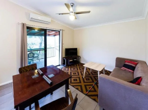 Hillview Farmstay