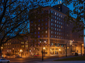 Renaissance Albany Hotel
