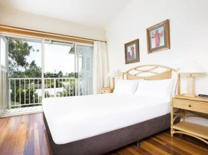 Breakfree South Pacific Premier Resort