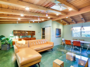 Inviting Vista Home With Pool: 10 Mi to Oceanside!