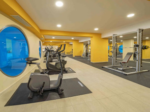 Kresten Royal Euphoria Resort