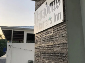 Amadeus and Isabel Inn