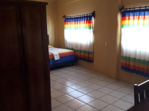 Hotel Alebrijes