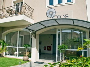 Notos Luxury Studios
